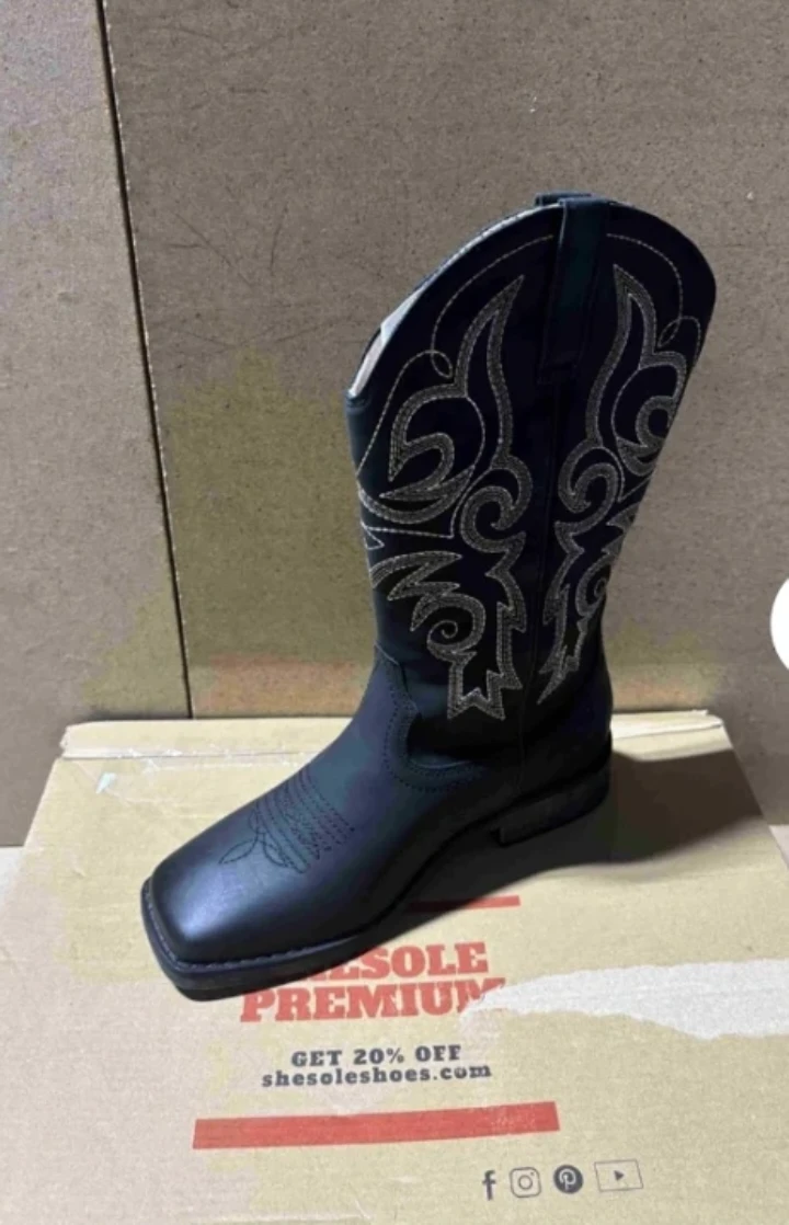 Black Cowboy Boots size 8 - photo 3