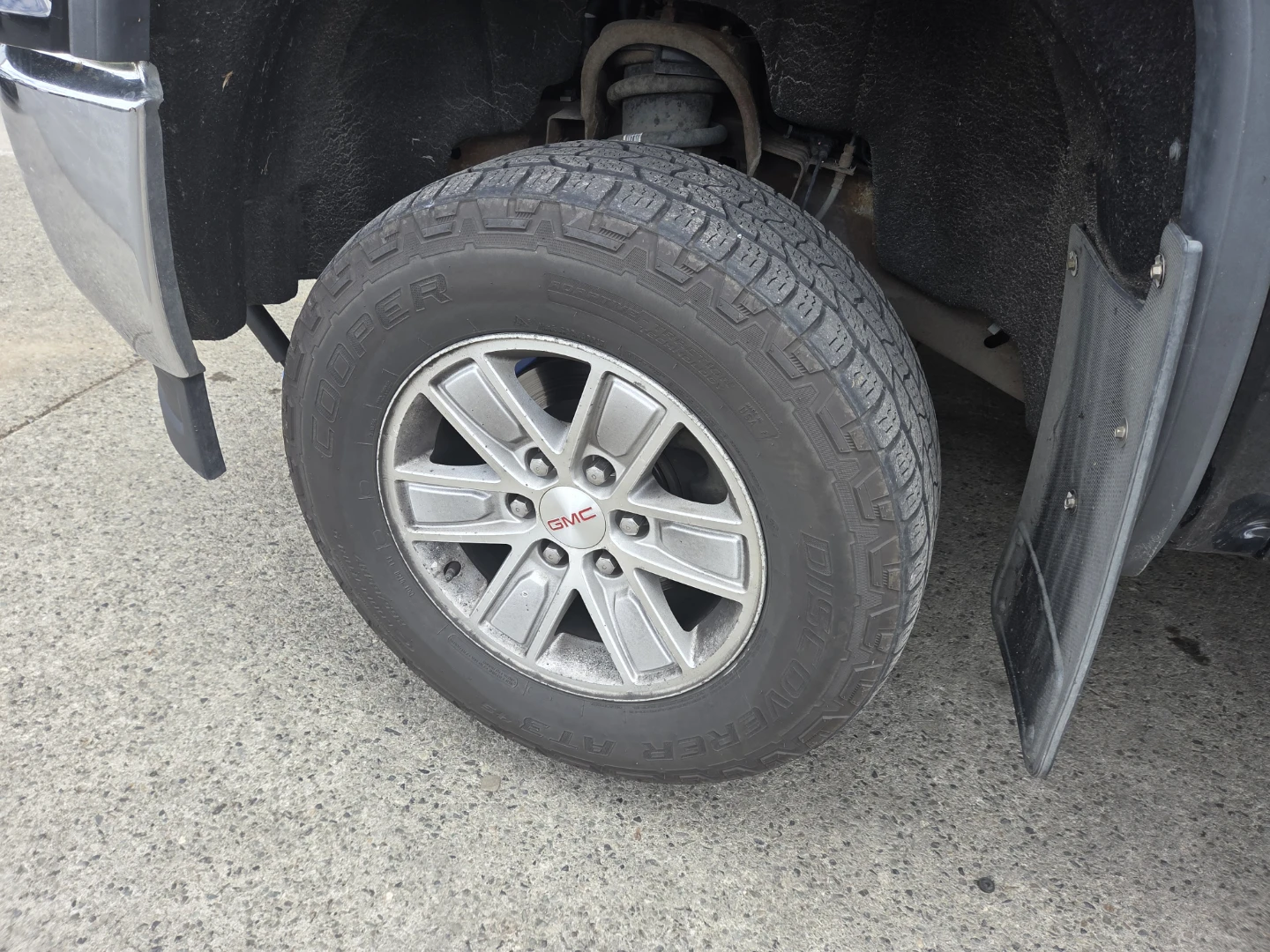 Cooper Discoverer AT3 Tire with GMC Rim