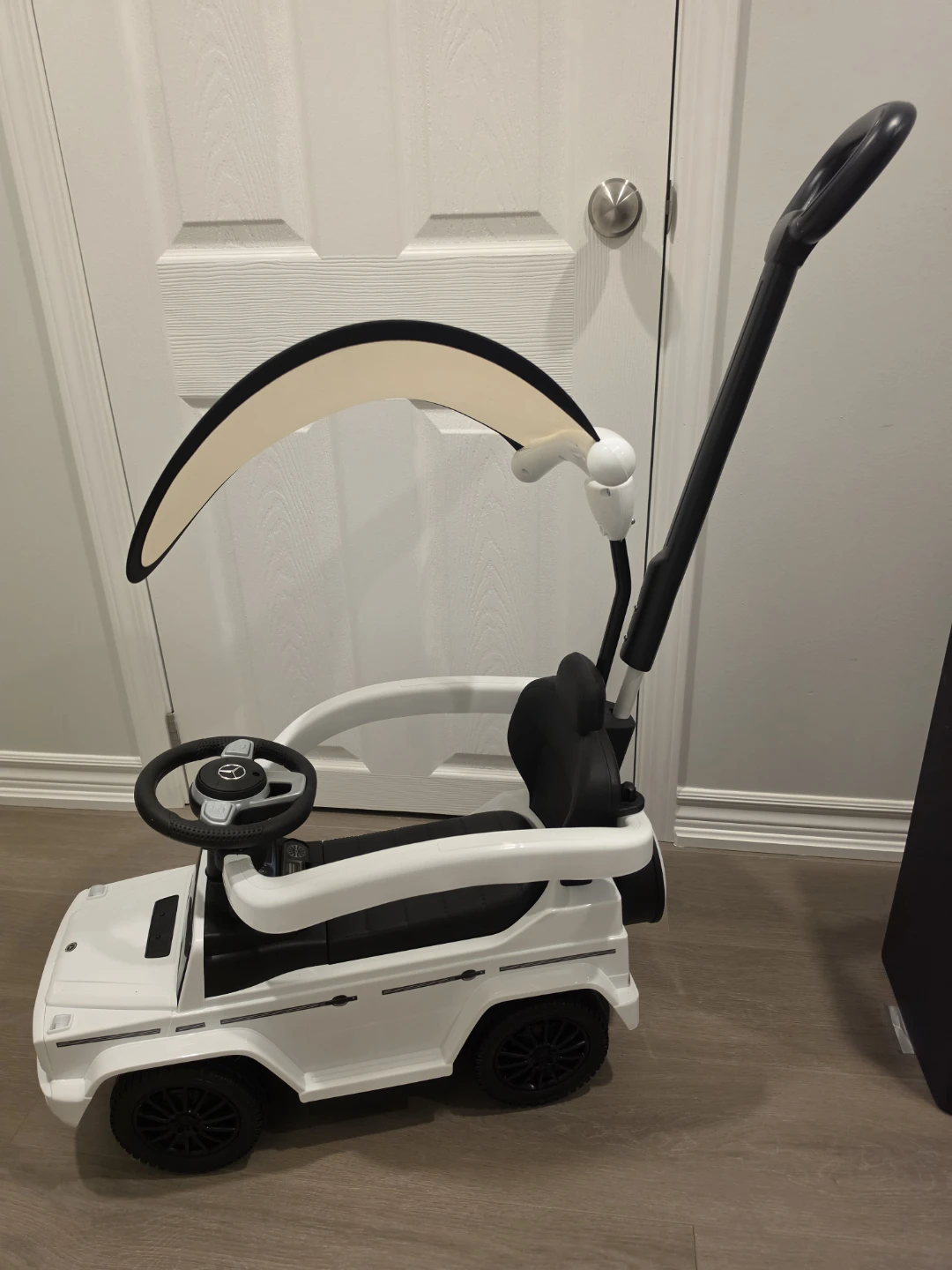 White Mercedes G-Class Ride-On Car with Canopy and Push Handle - photo 4