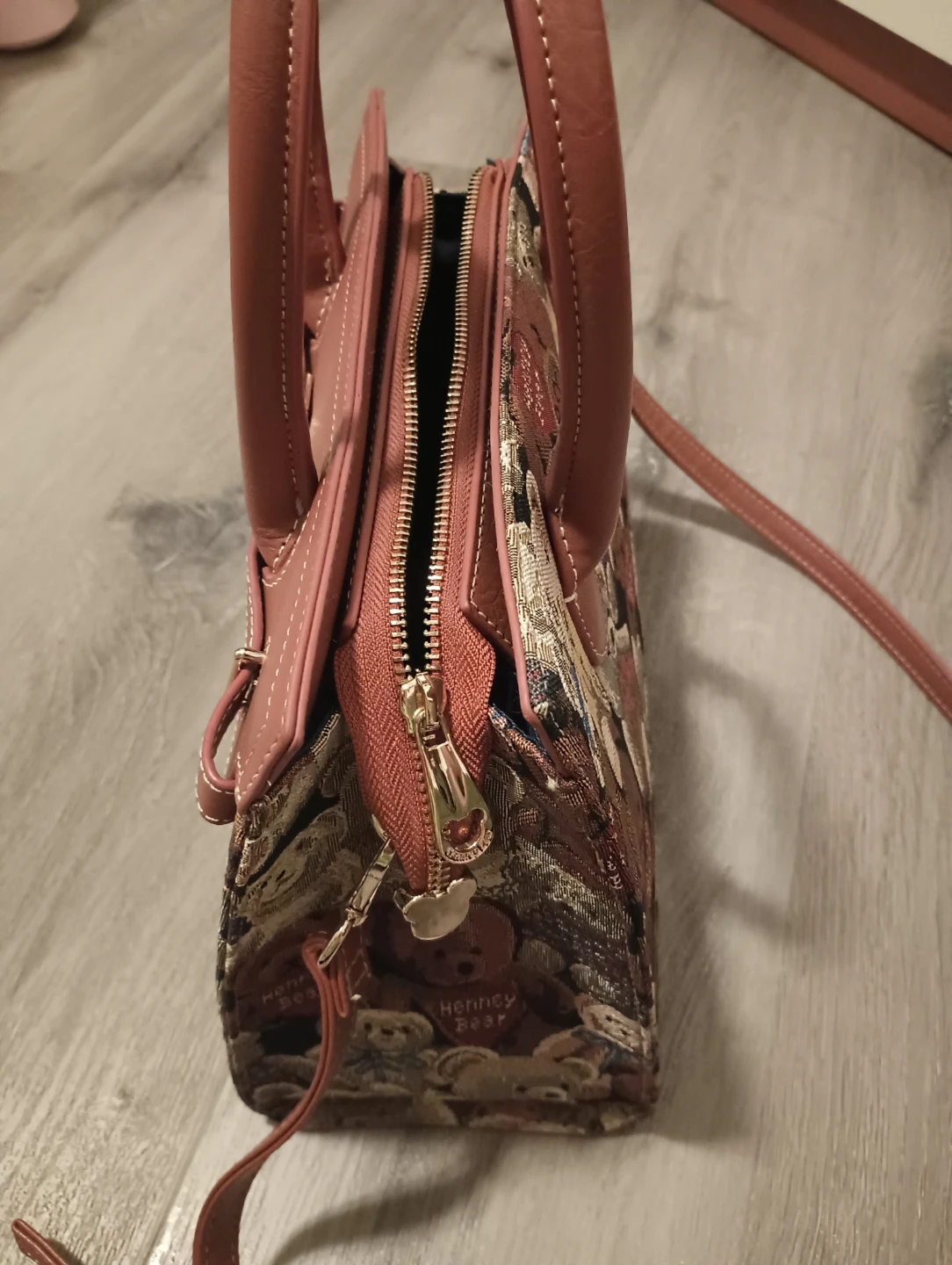 Henney Bear Tote Bag - photo 4