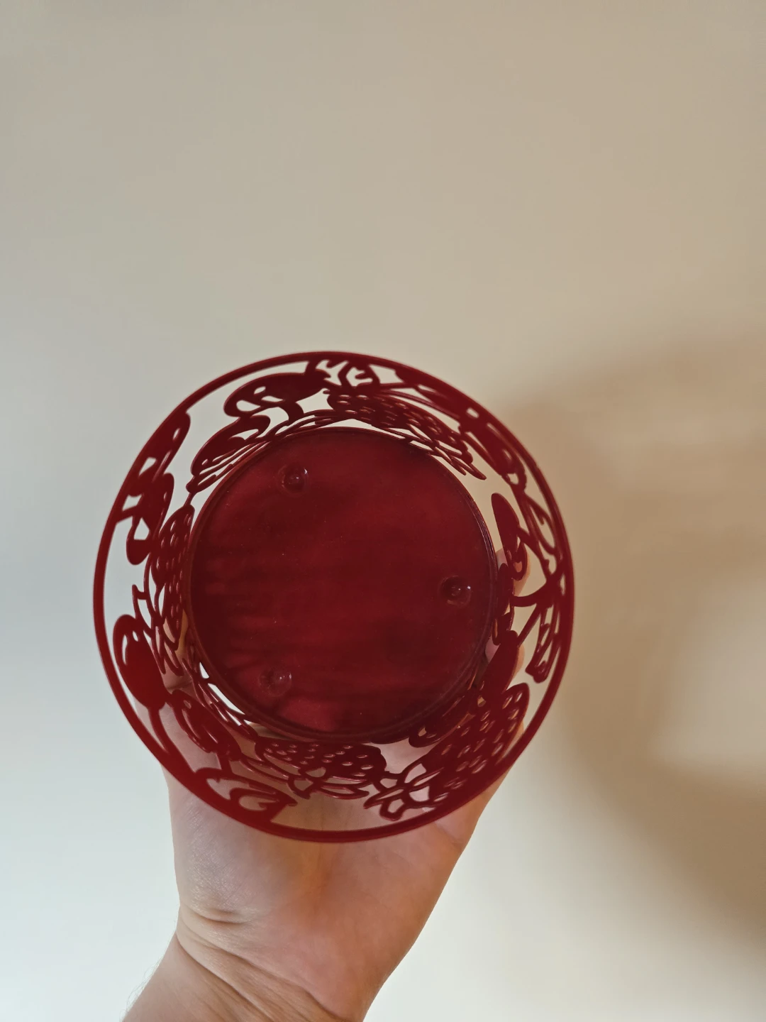 Bath & Body Works Red Candel Holder Sleeve - photo 2