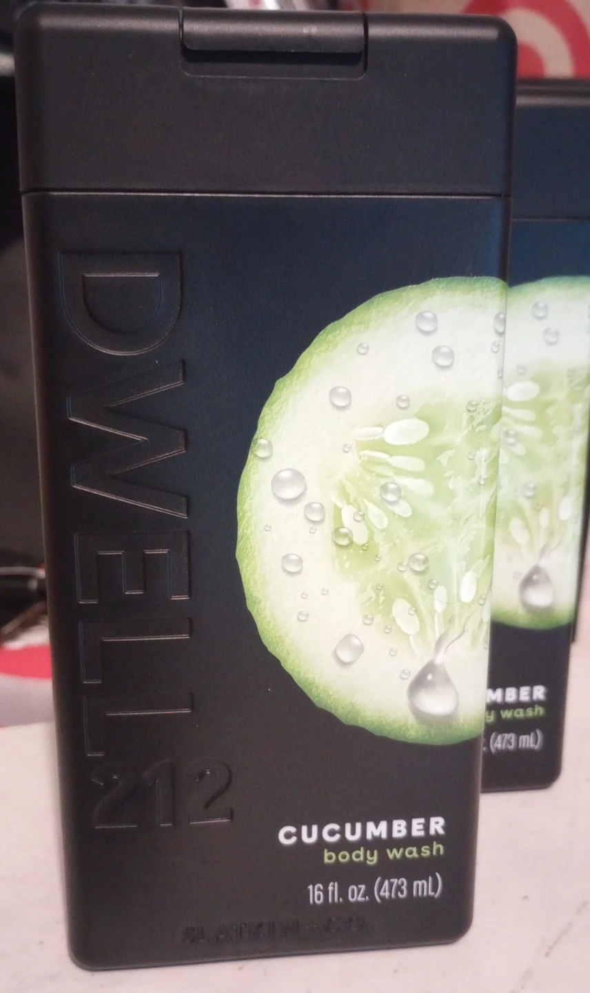 DWELL 212 Cucumber Body Washes - set of 2 - photo 2