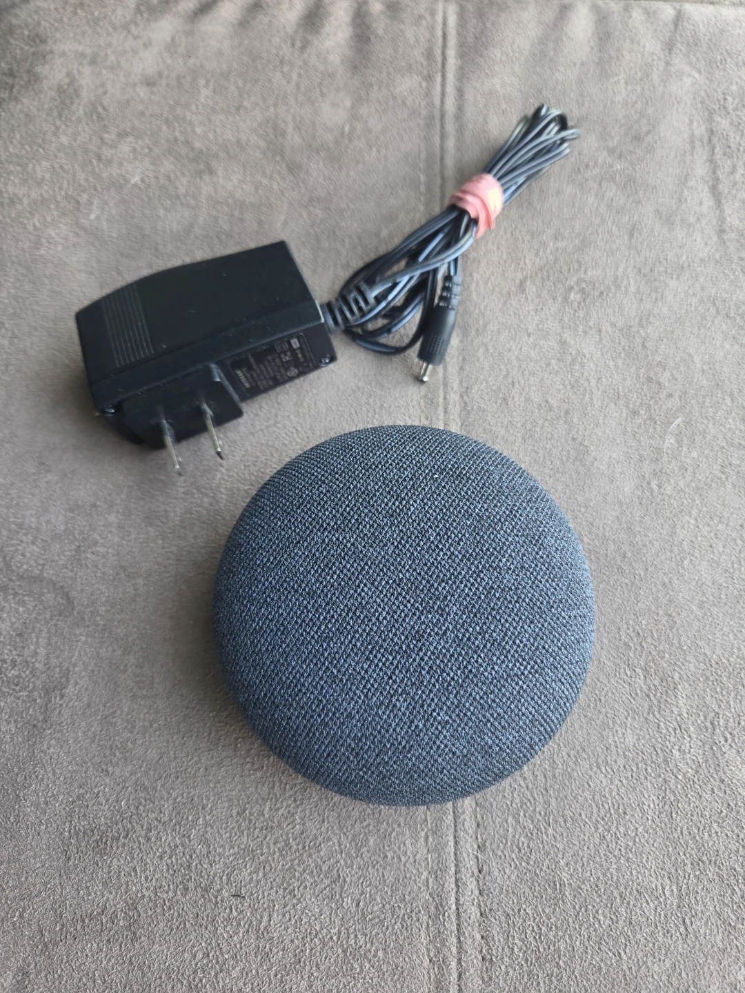 Google Nest Mini (2nd Gen) Smart Speaker Charcoal