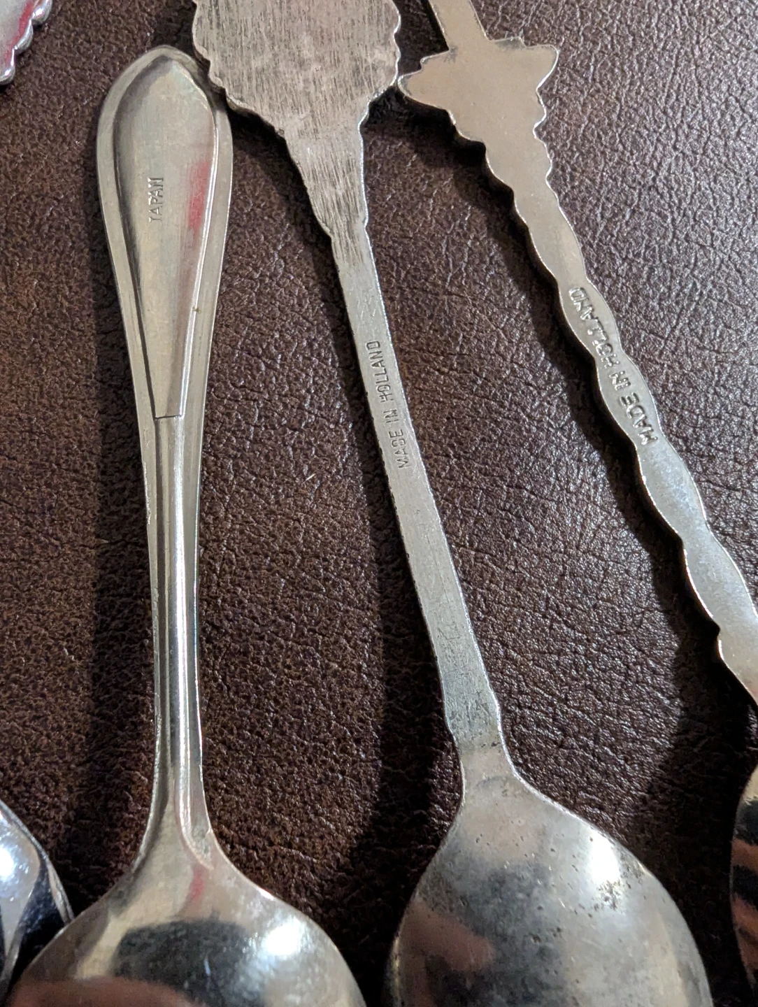 Collection of 5 Souvenir Spoons - photo 3