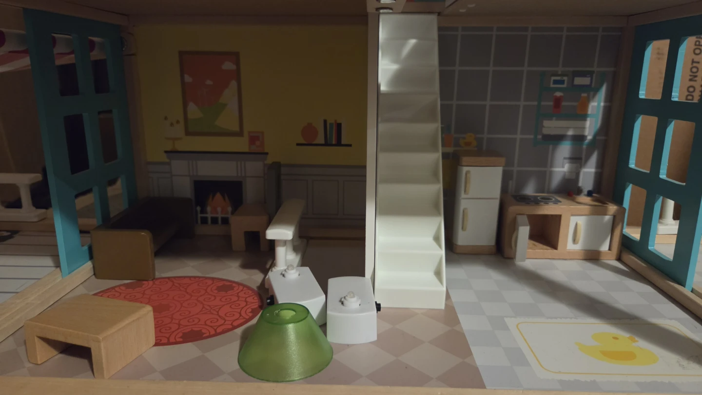 Hape Family Mansion Wooden Dollhouse - photo 4