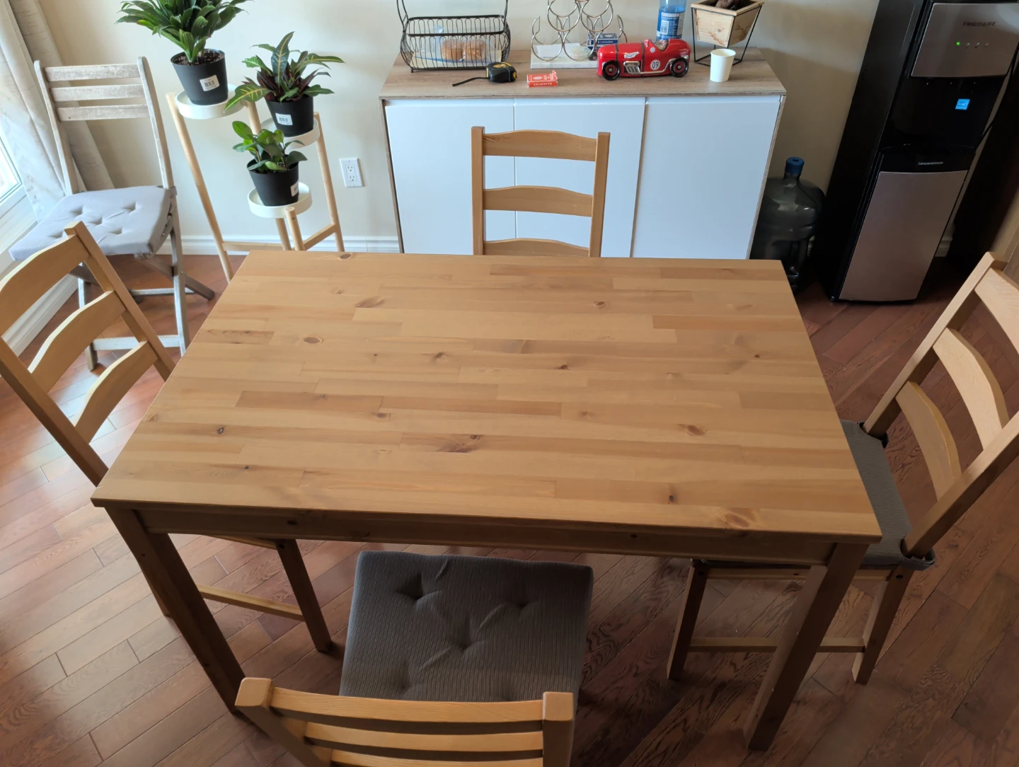 IKEA Dining Table with 4 chairs and 4 chair cushions