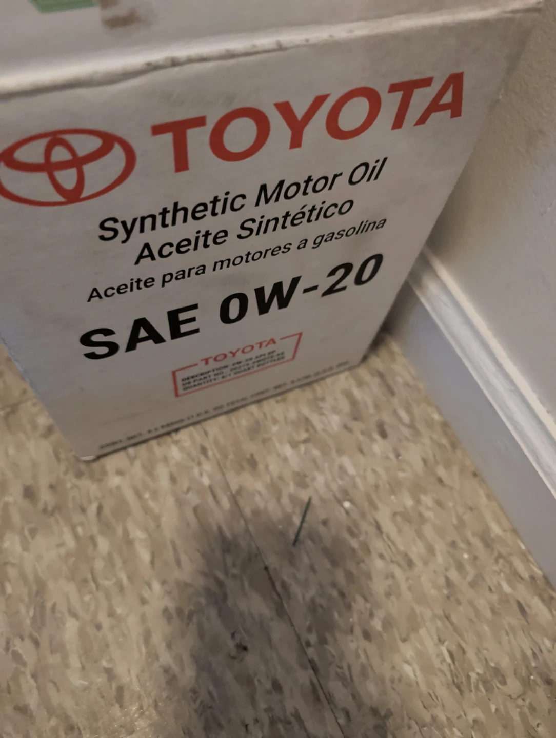 Toyota SAE 0W-20 Synthetic Motor Oil 1 US Quart - photo 2