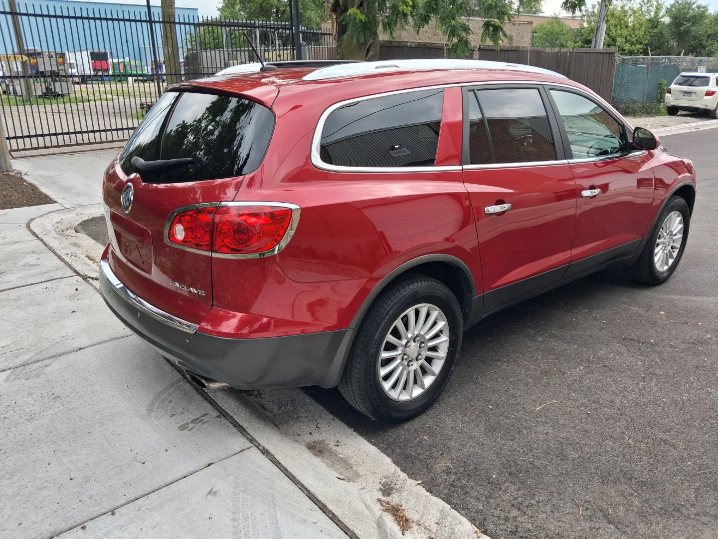 Buick enclave - photo 4