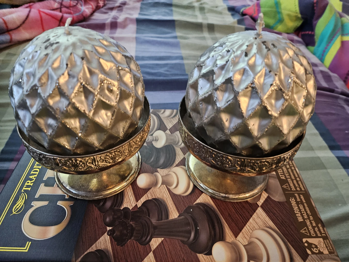 Set of 2 Decorative Pedestal Bowls