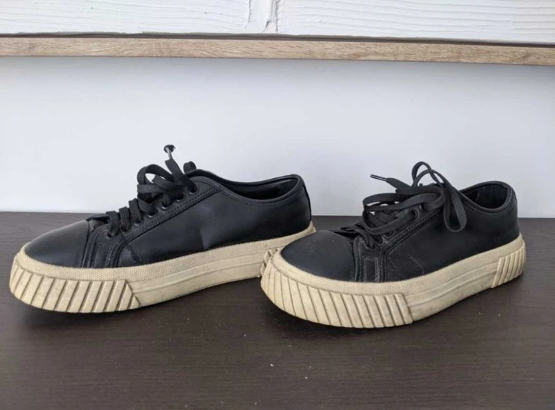Zara Black Low-Top Sneakers - photo 2