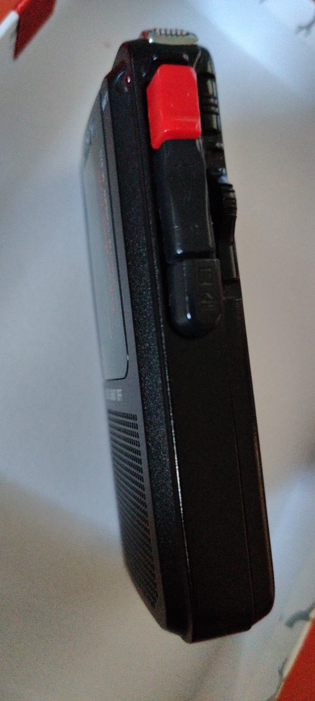 Sony Microcassette-Corder M-40 Voice Recorder - photo 3