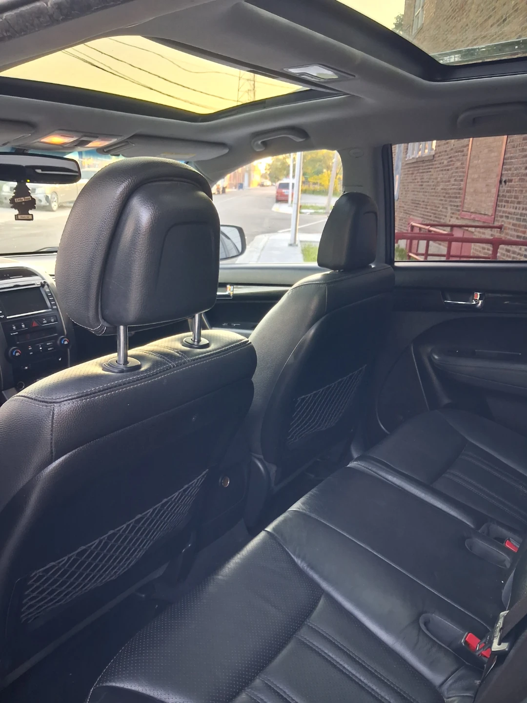 Kia Sorento - photo 4