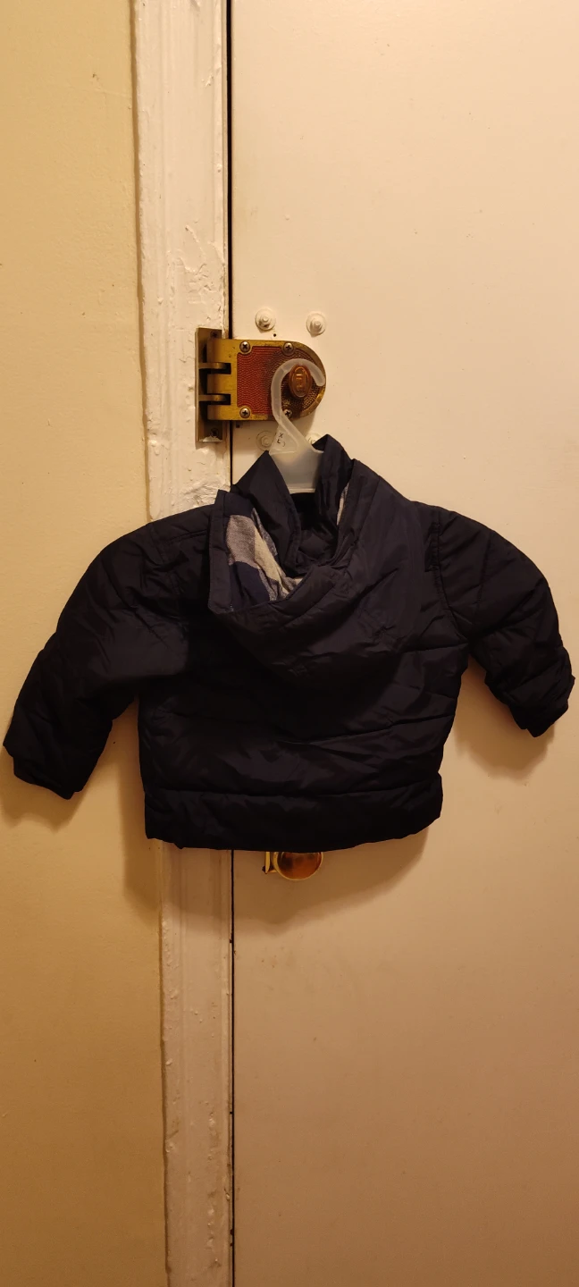 Navy Blue Puffer Jacket with Hood Size 18-24months - photo 2