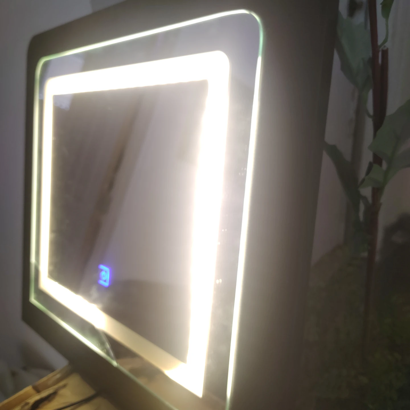 Square Light-Up Mirror with LED Frame