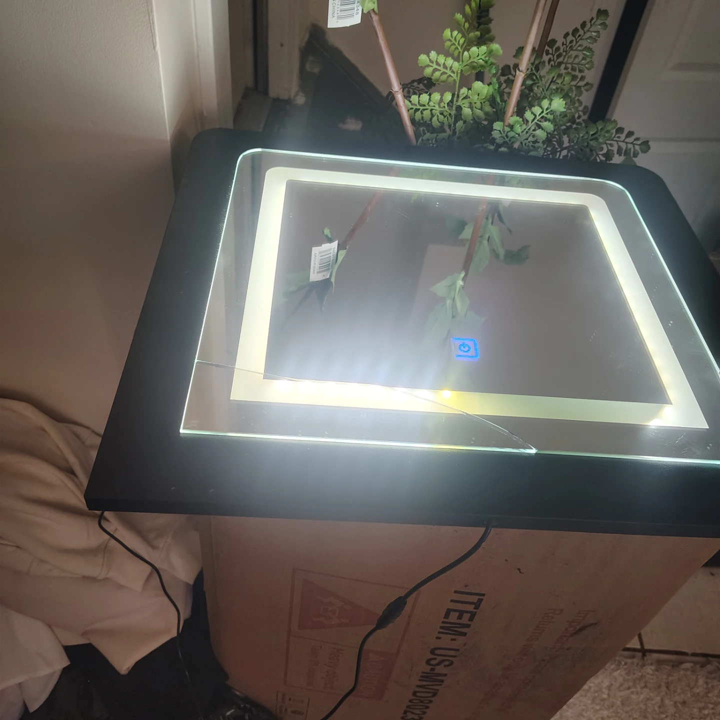 Square Light-Up Mirror with LED Frame - photo 2