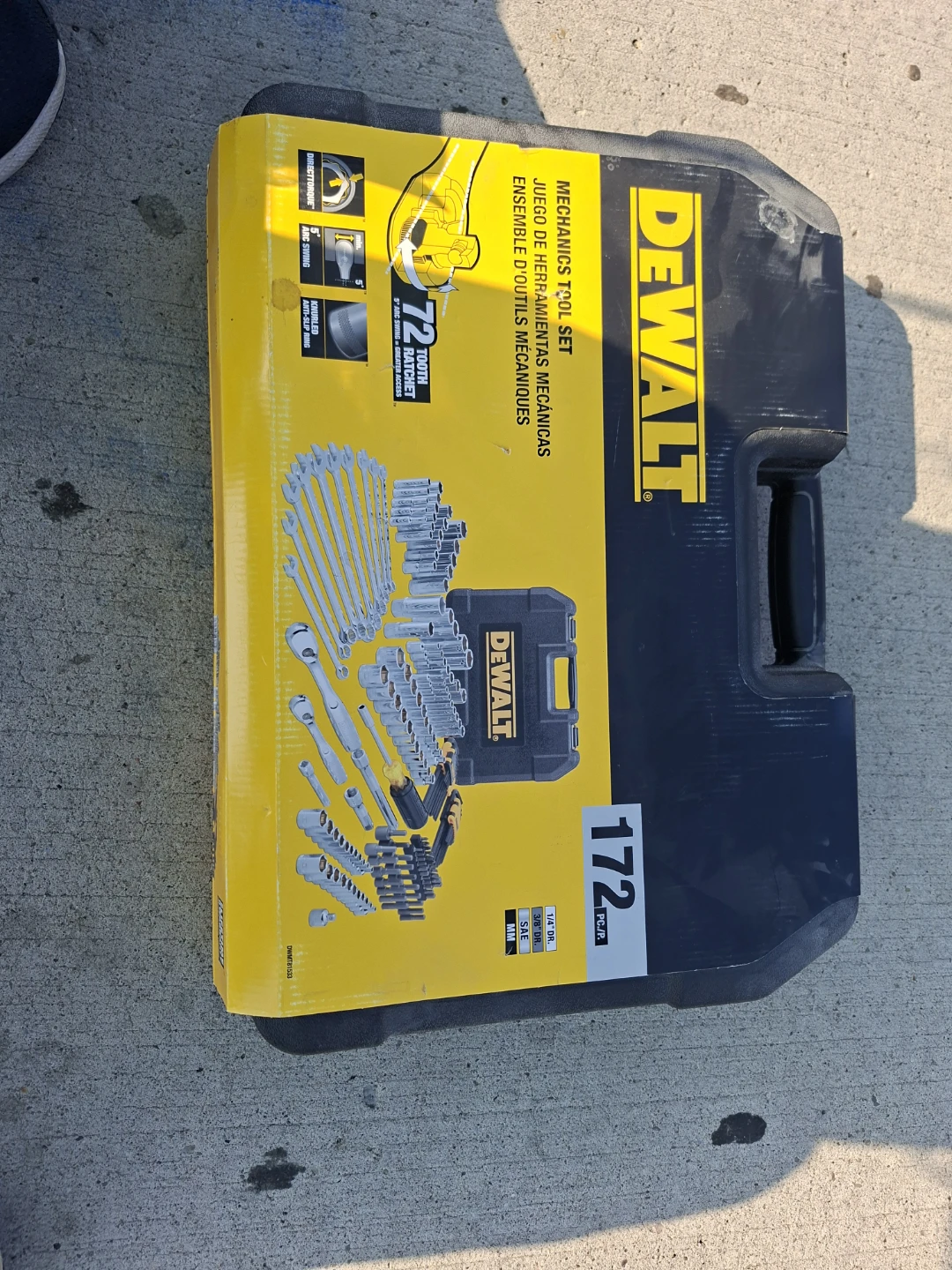 172 pc set dealt mechanic tool set brand new never opened