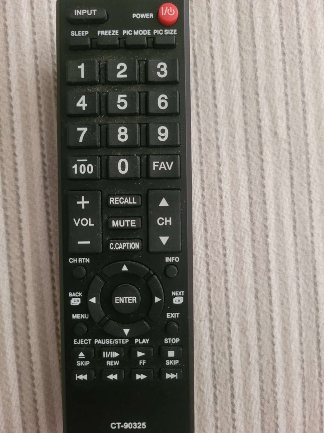 46" TOSHIBA REGZA Cinema Series TV - photo 3