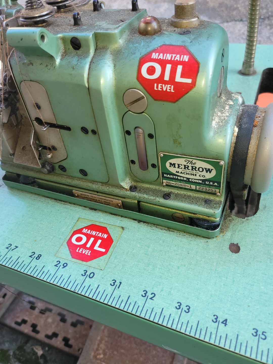 Merrow MG-2DNR-1 industrial sewing machine