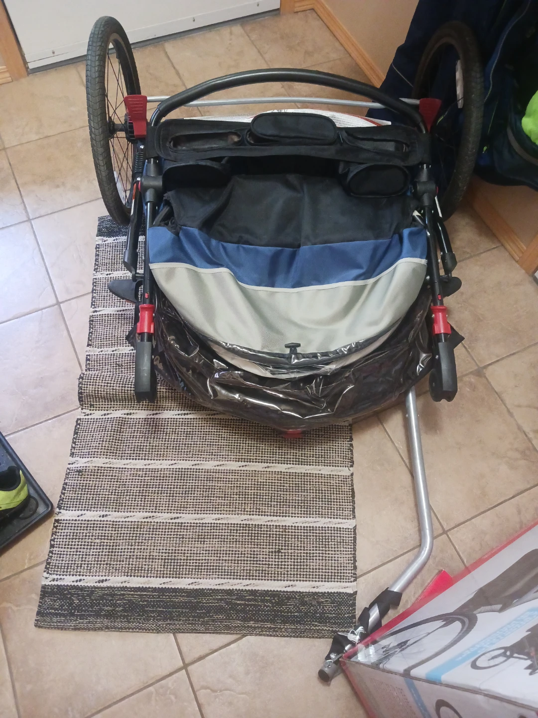 Schwinn Joyrider Two Seat Bike Trailer - photo 3