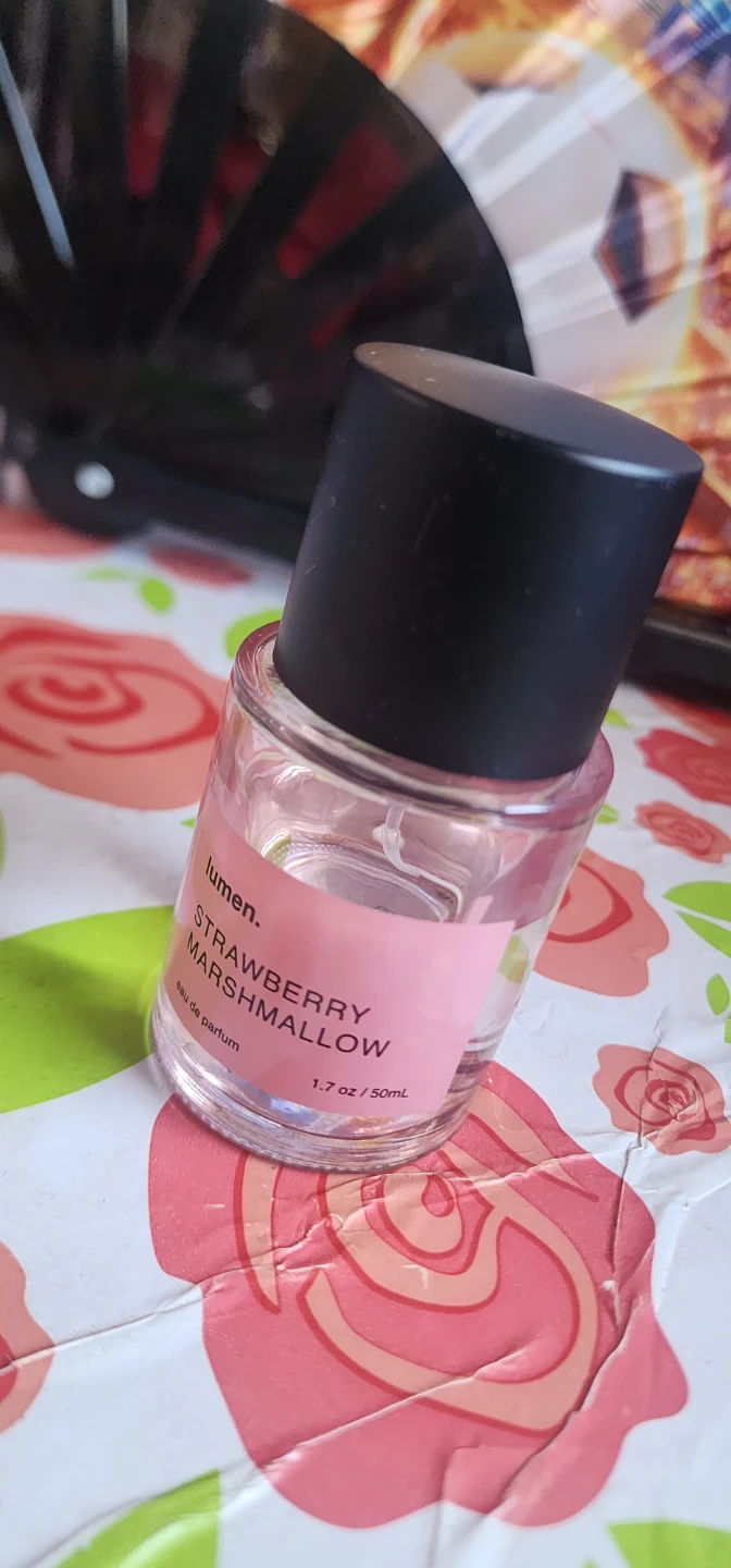 Lumen Strawberry Marshmellow Eau de Parfum