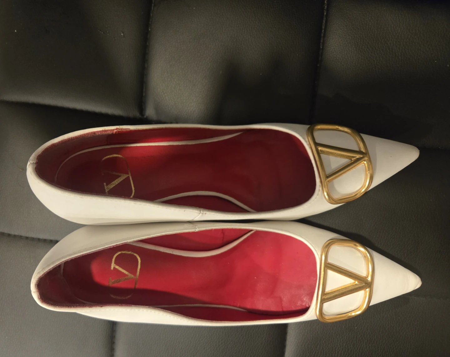 Valentino White Leather V-Logo Pumps - Size 41