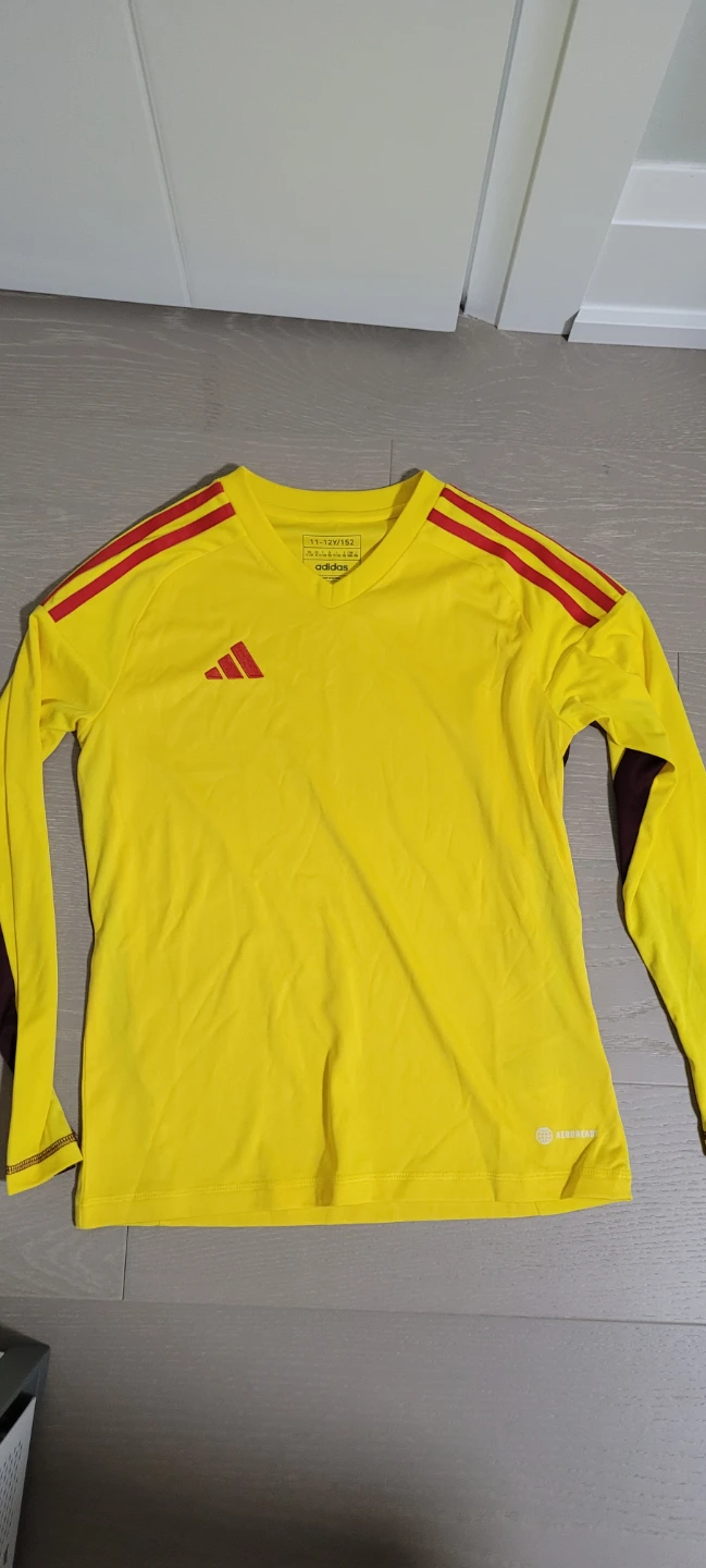 Adidas Youth Long Sleeve Soccer Jersey Yellow Size 11-12Y