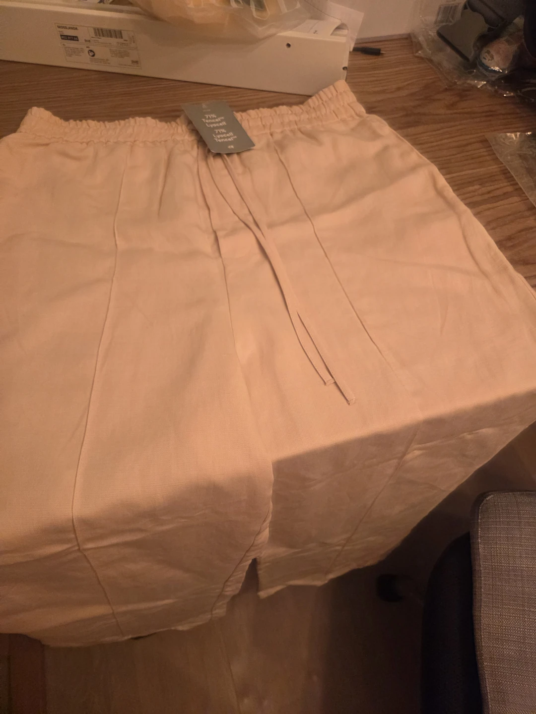 Beige H&M Tencel Lyocell pants, sz 10