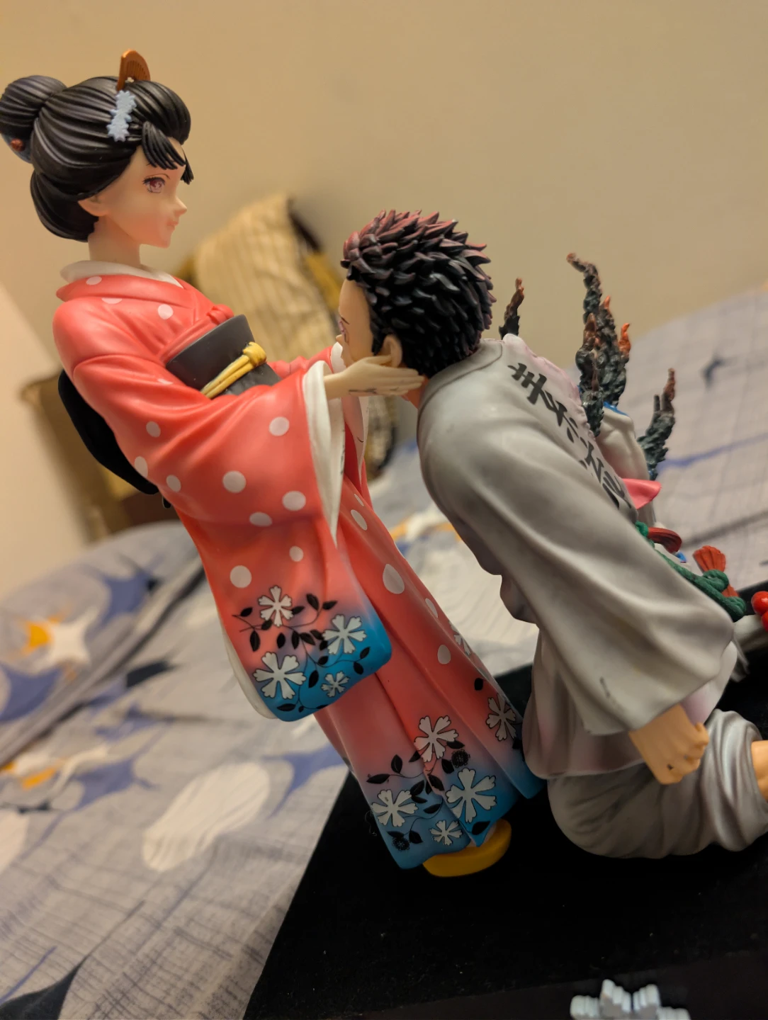 Demon Slayer Figure- Akaza and Koyuki - photo 2