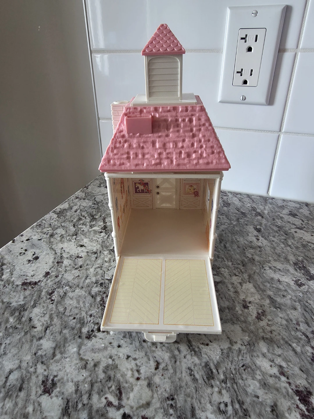 *Vintage* Fisher Price Precious Places Blue Ribbon Pony Stable - photo 5