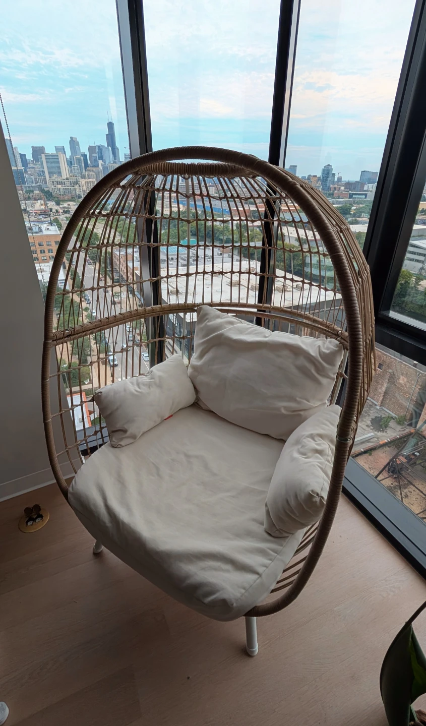 ✨ Outdoor Southport Opalhouse Egg (Only used indoors!)✨ - photo 2
