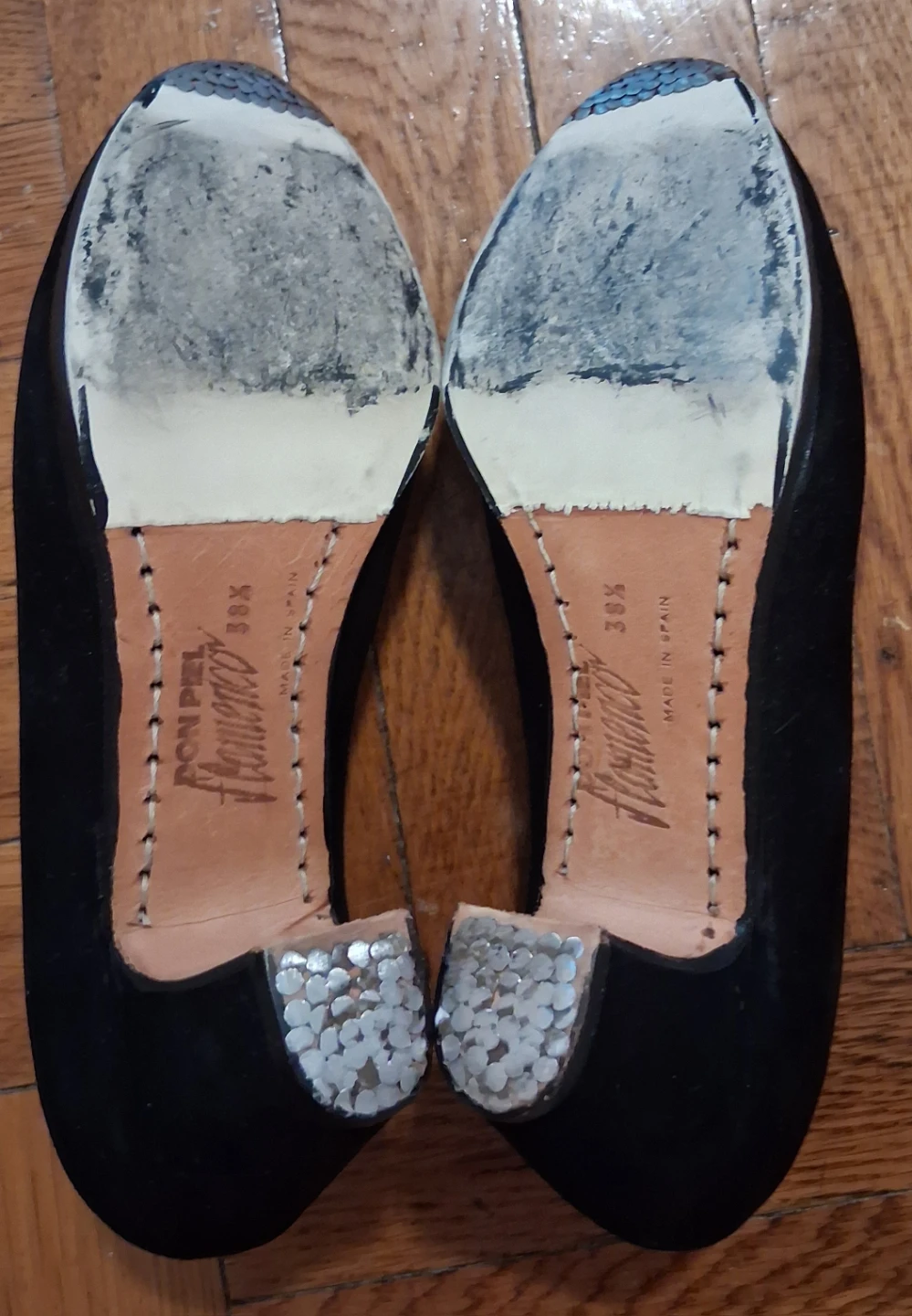 Black Suede Flamenco Shoes by Don Piel - photo 3
