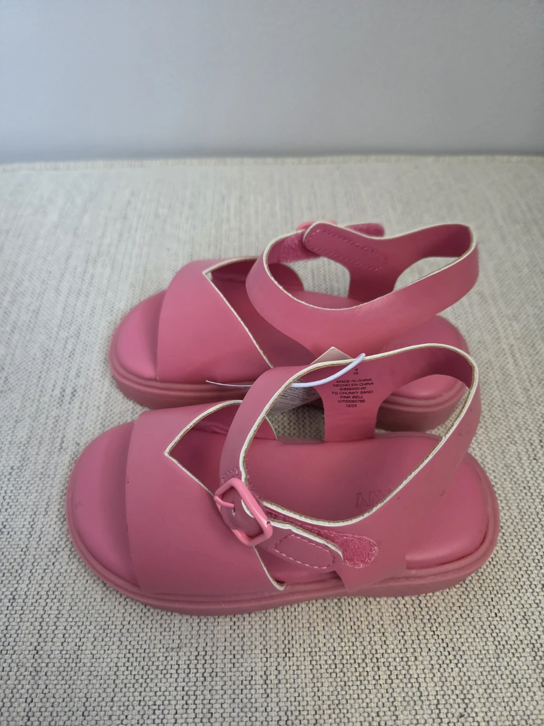 Old Navy Pink Toddler Sandals Size 8 - photo 2