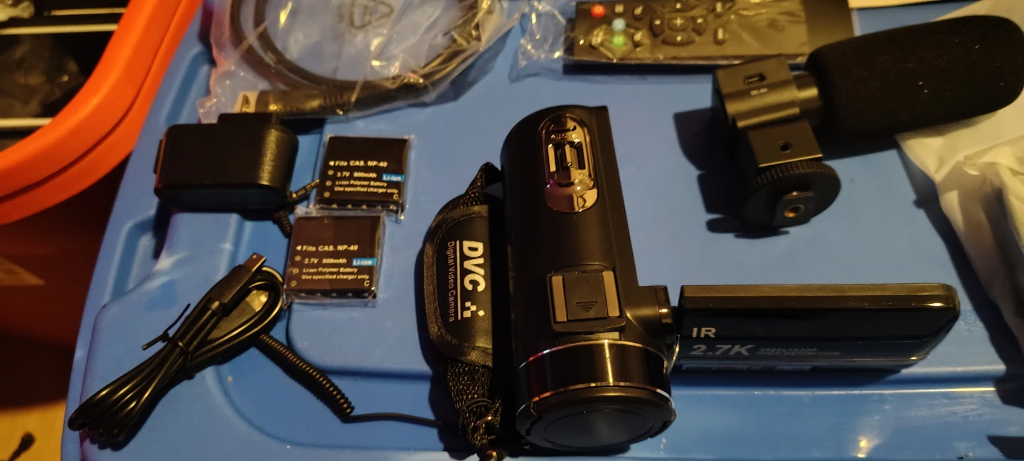 ULTRA HD 2.7K Digital Video Camera with External Microphone - photo 4