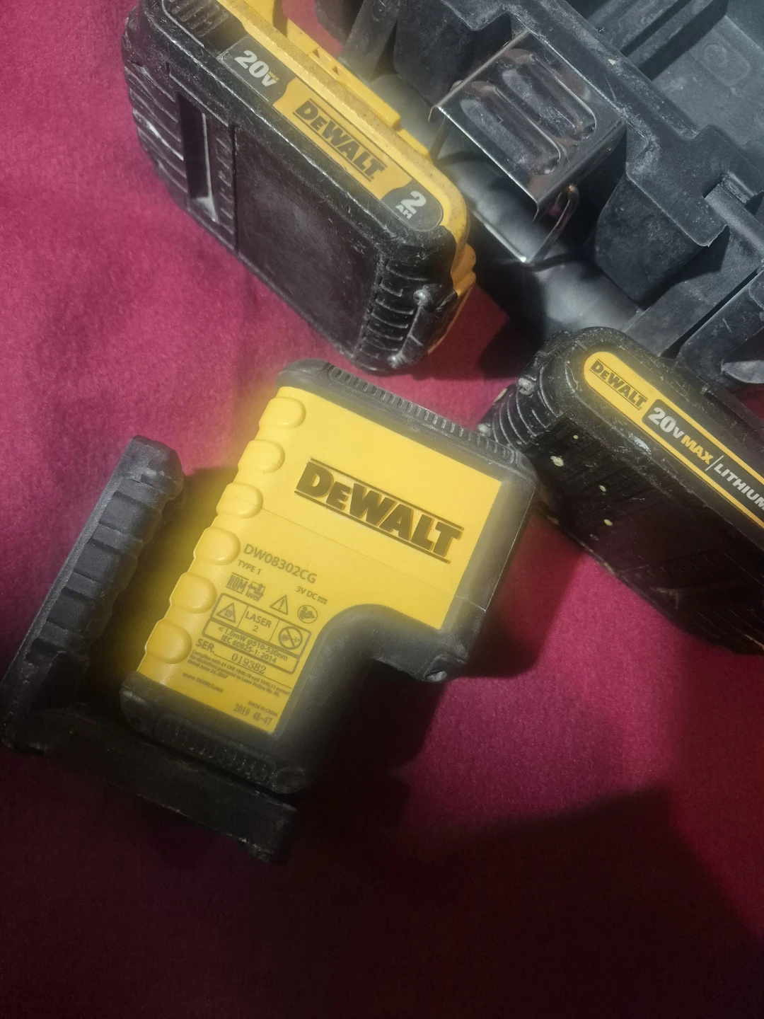 DeWalt Laser Level DW0830CG with 20V Batterie