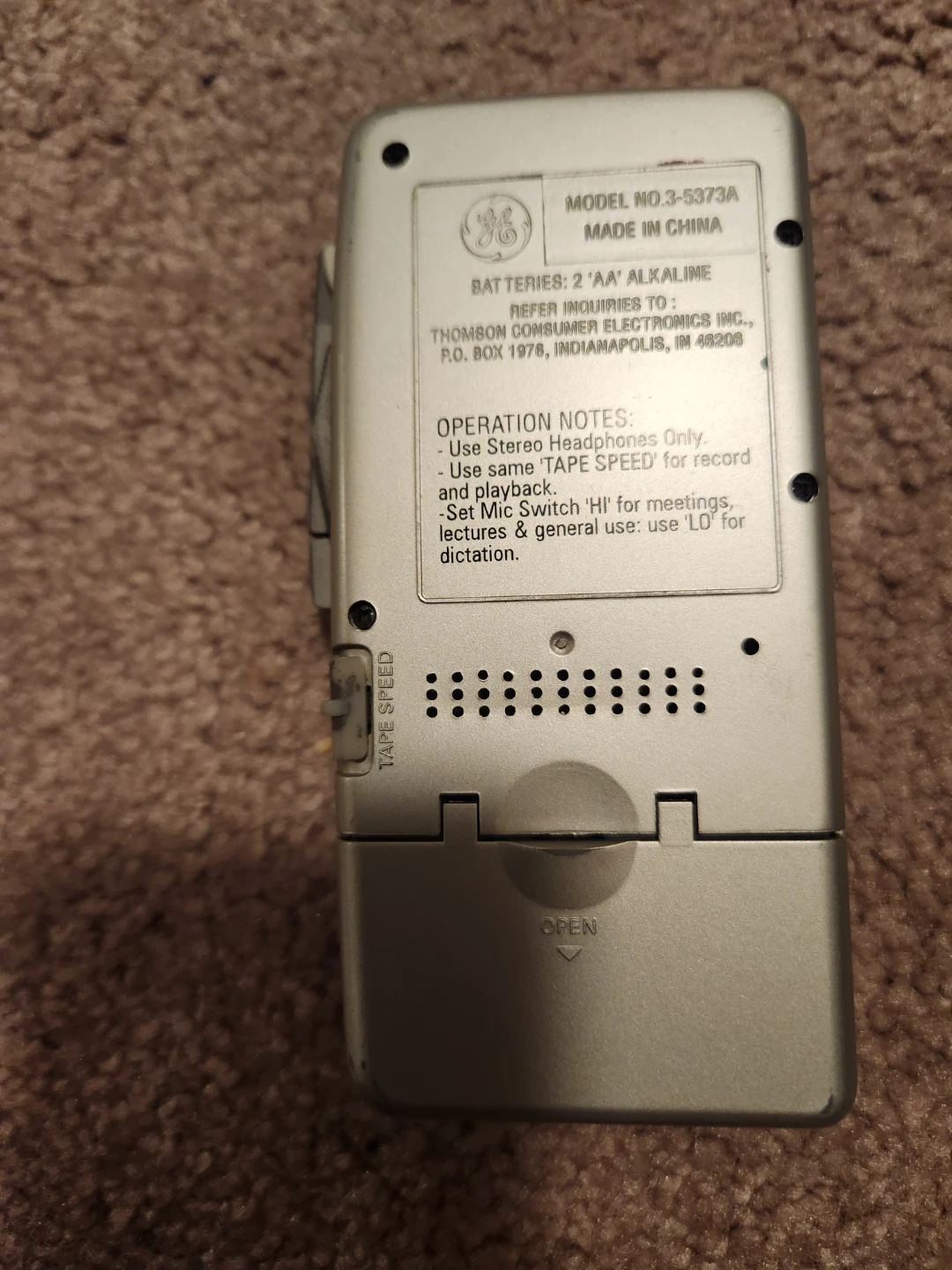 GE Microcassette Recorder - photo 2