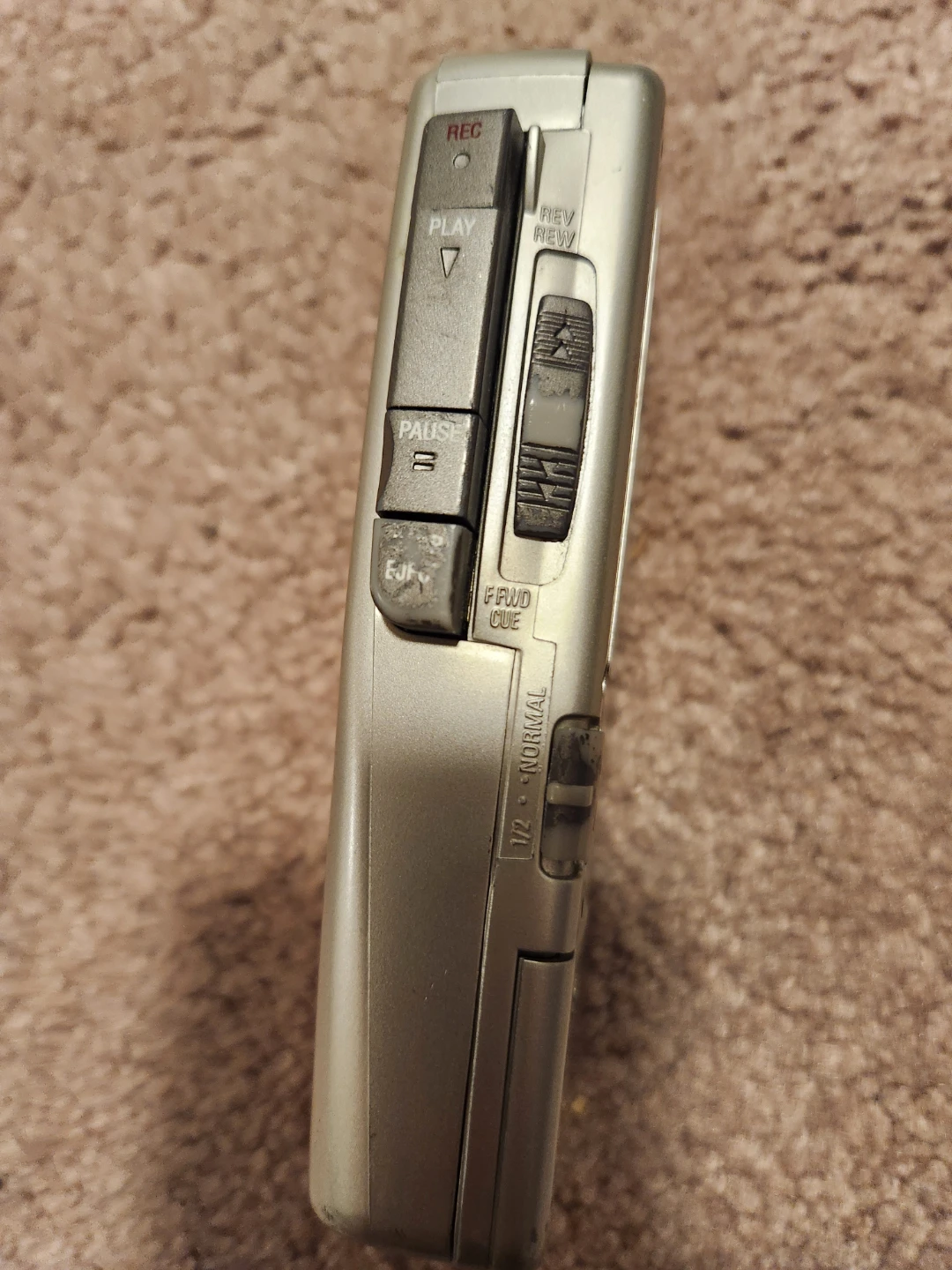 GE Microcassette Recorder - photo 3