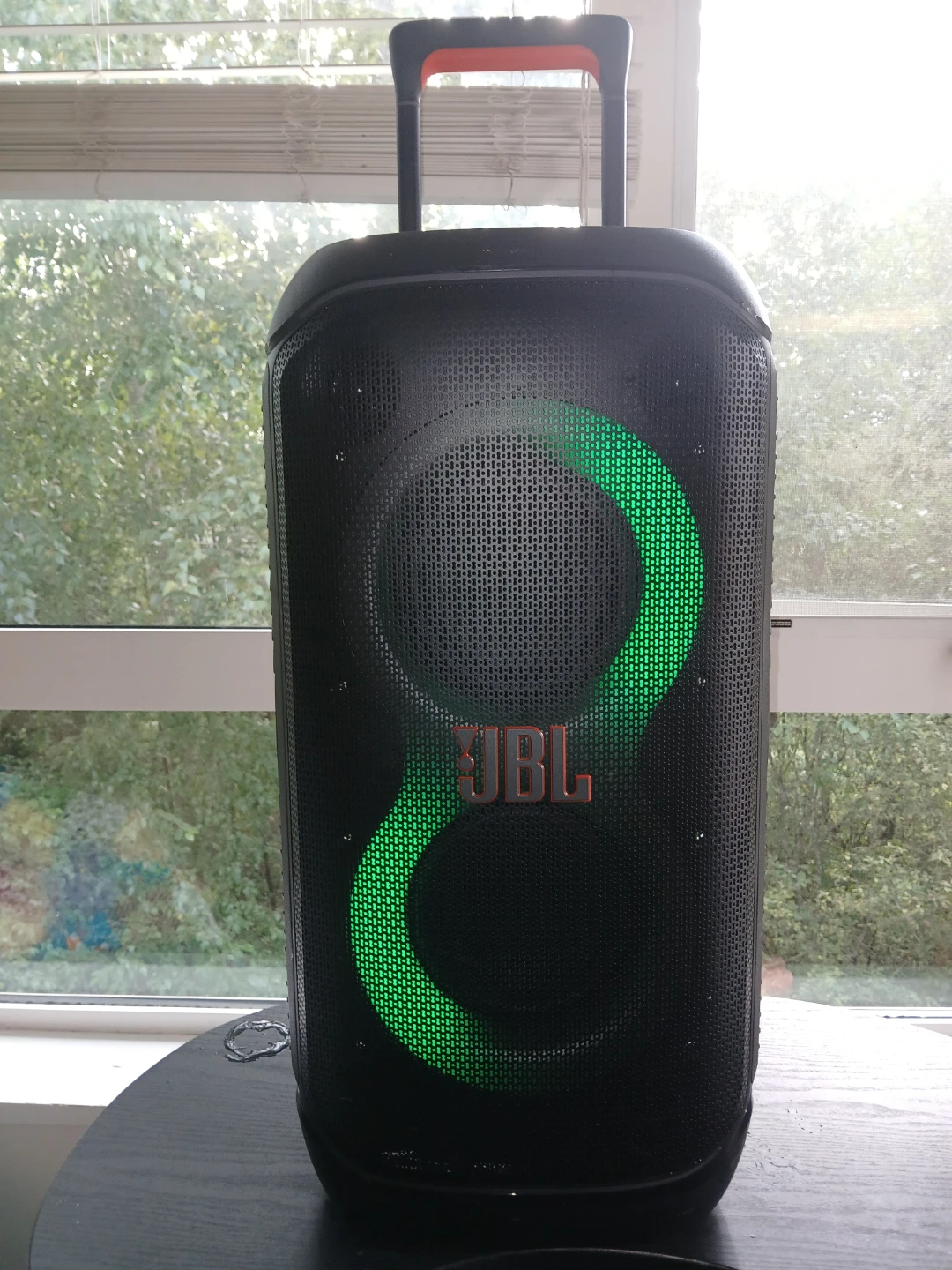 JBL Party Speaker with Light Show - photo 5