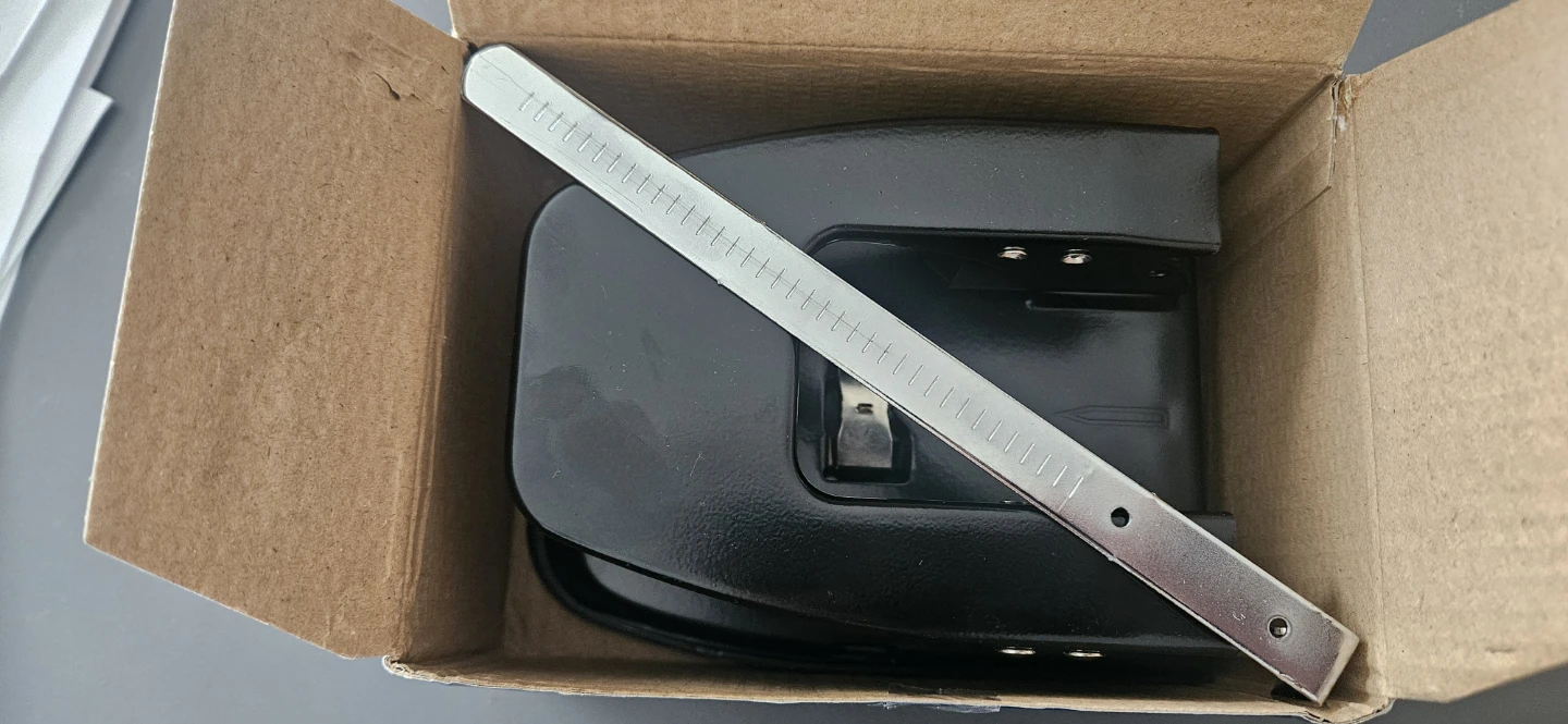 Officemate 2-Hole Punch - photo 2
