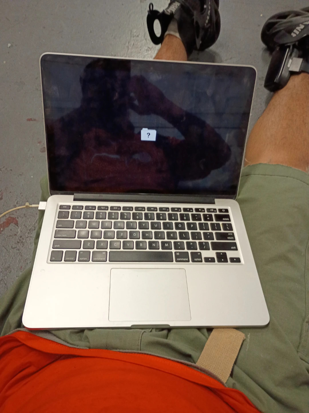 Apple MacBook Pro Laptop