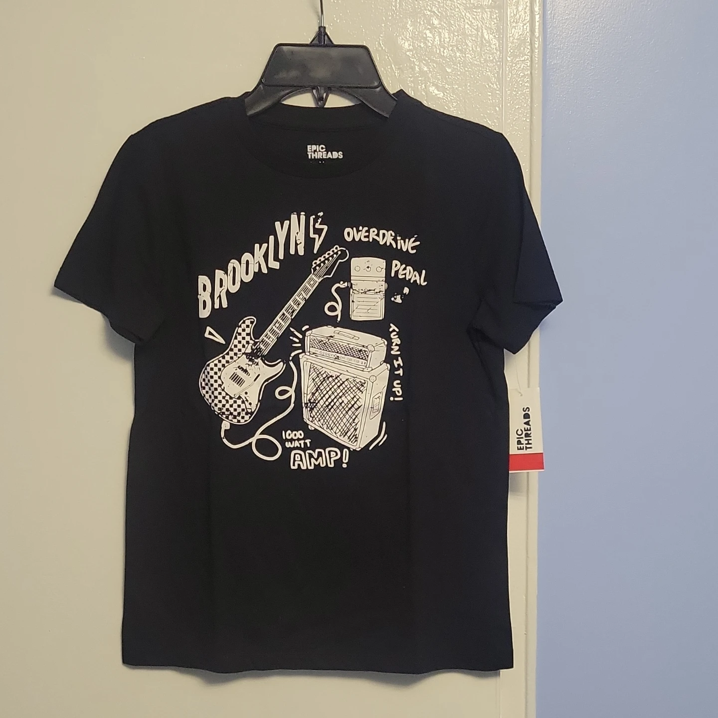 Epic Threads Black T-Shirt Size M