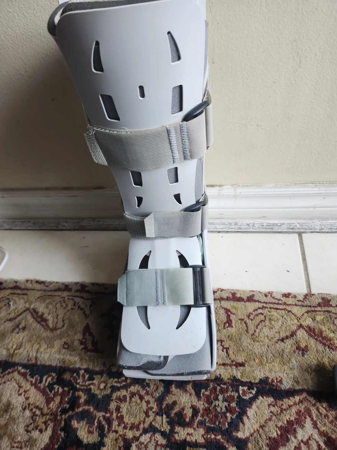 Aircast Walking Boot