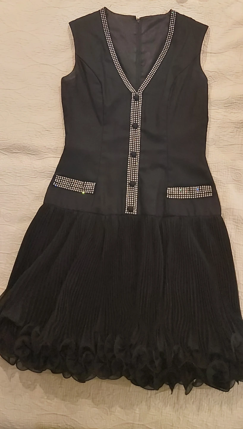 Black Sleeveless Embellished Dress