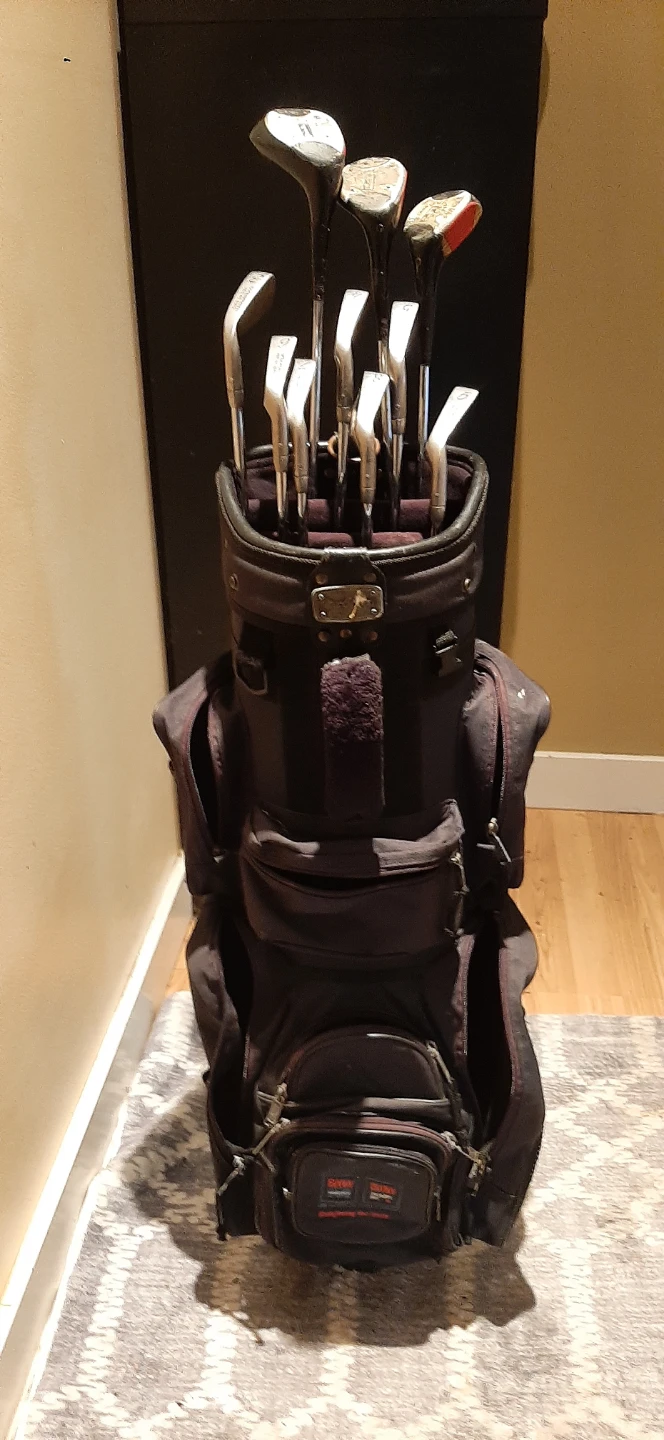 Northwestern Golf Club Set with Bag
