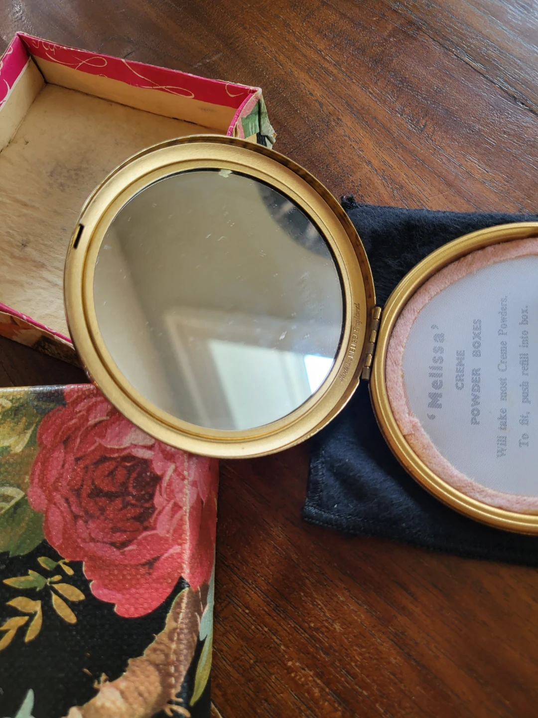 Rare Vintage 1950th Melissa Cameo Powder Box Compact - photo 5