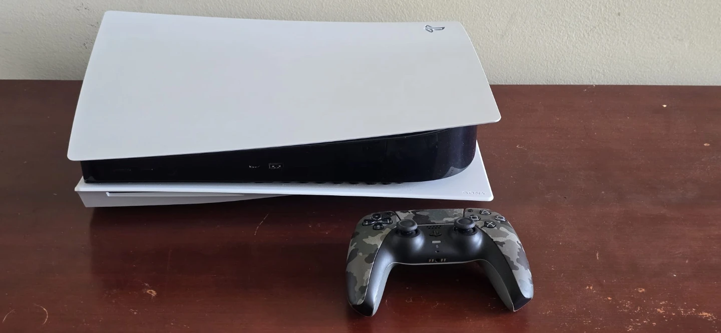 PS5 Gaming system 1TB - photo 4