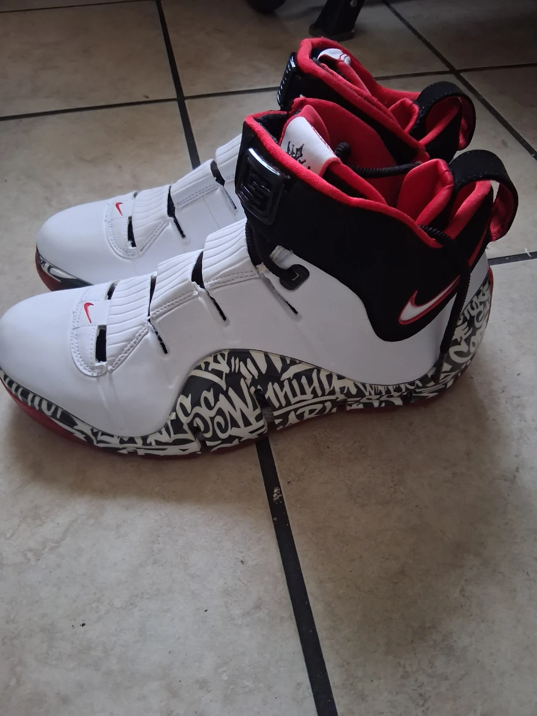 Nike LeBron Soldier XII basketball shoes - photo 2