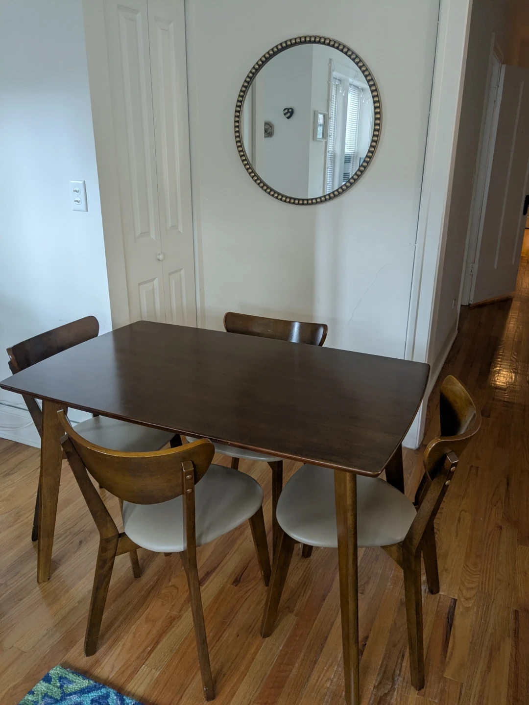 Dining Table with 4 Chairs - photo 2