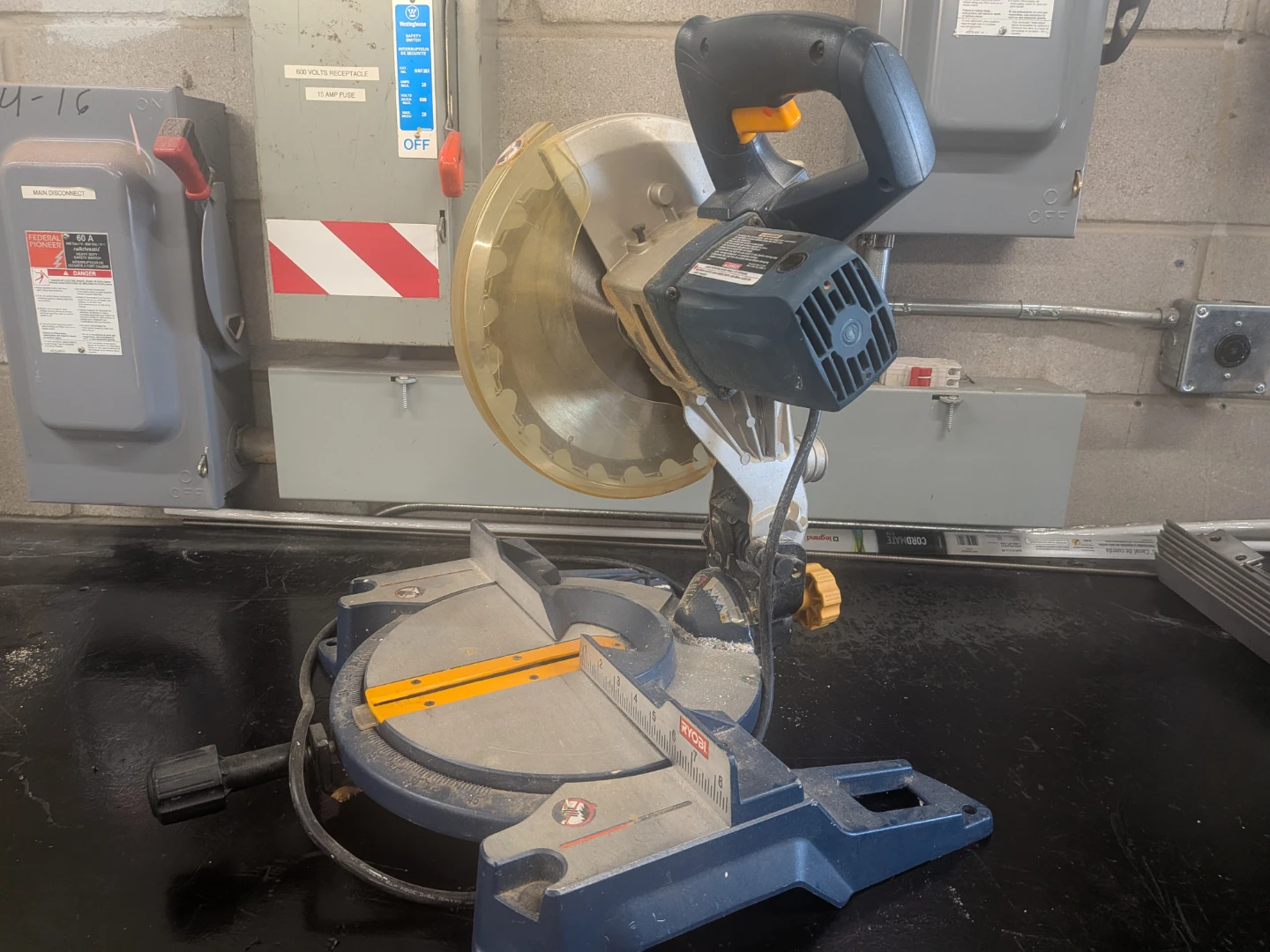 Ryobi Miter Saw - photo 2