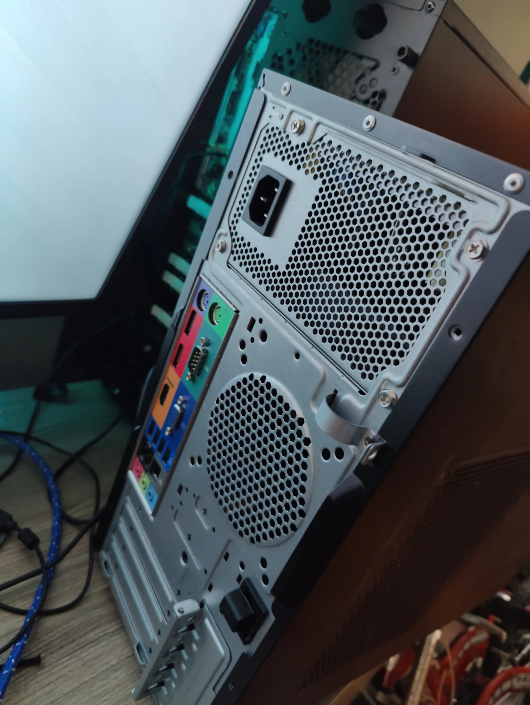 workstation pc ddr4 - photo 2