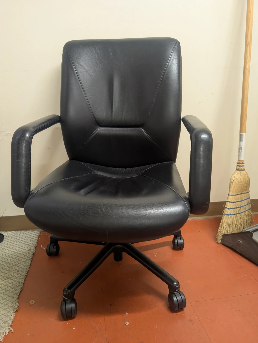Black Faux Leather Office Chair - photo 2